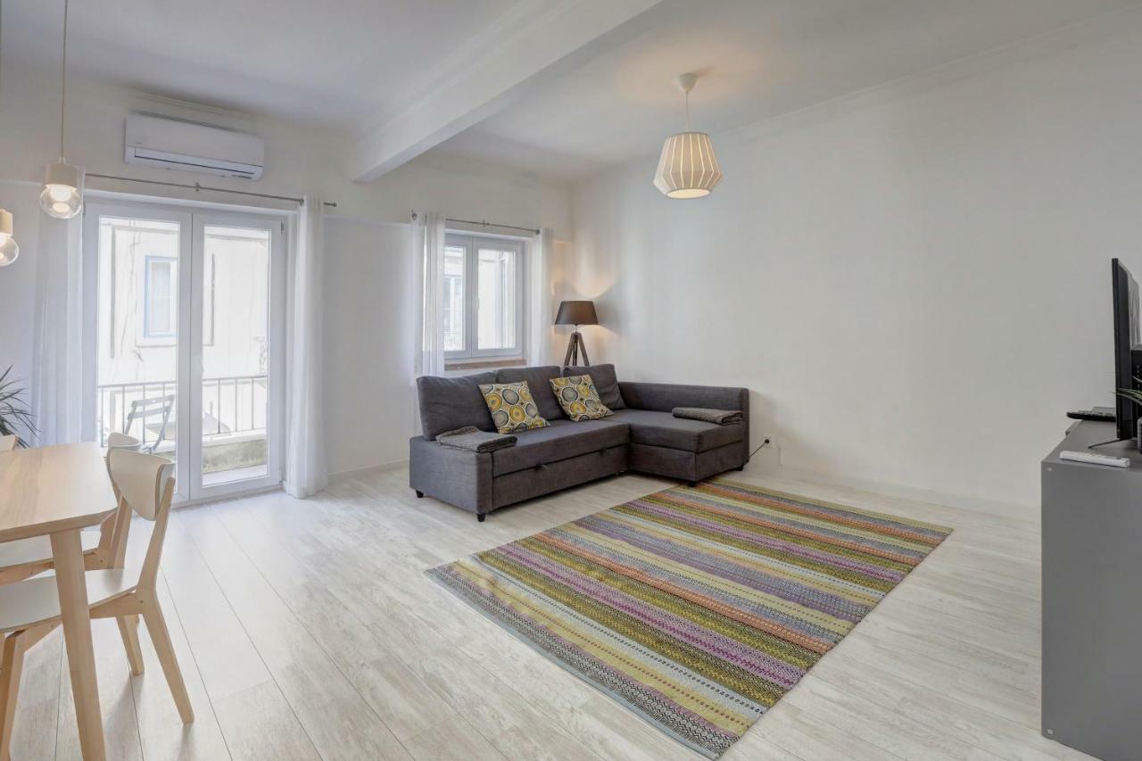 Mouraria House And Quiet With A Balcony Lisbona