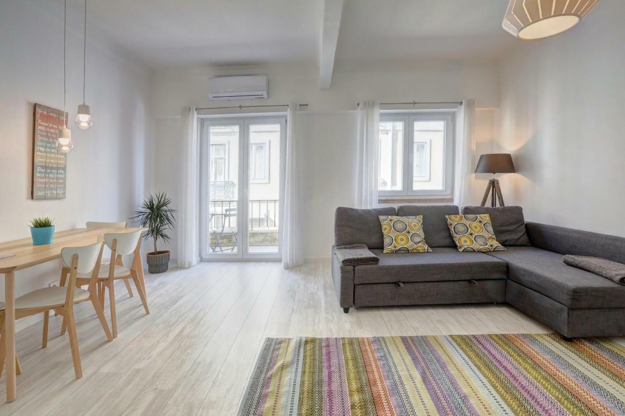 Mouraria House And Quiet With A Balcony * Lisbona